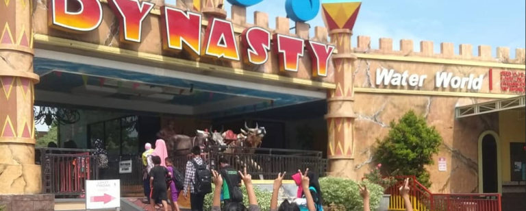 Tempat Wisata Dynasty Water World Gresik Yang Menarik Untuk Anda Kunjungi Gresik Info