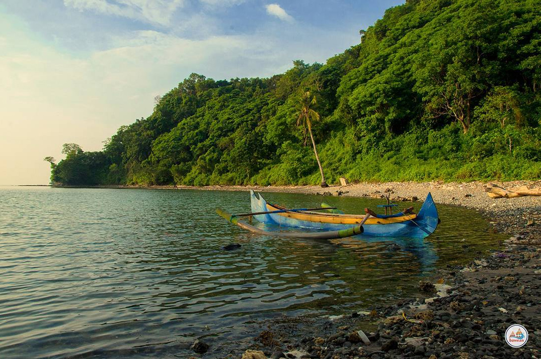 Wisata Pantai Bawean Gresik